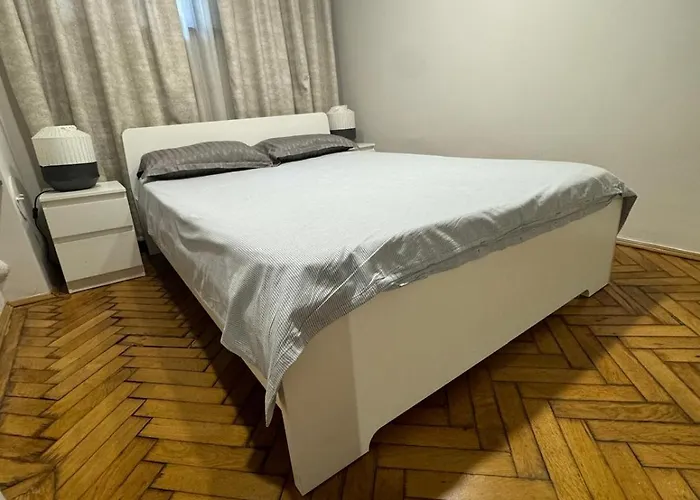 Comfort Corner - Center Апартаменти